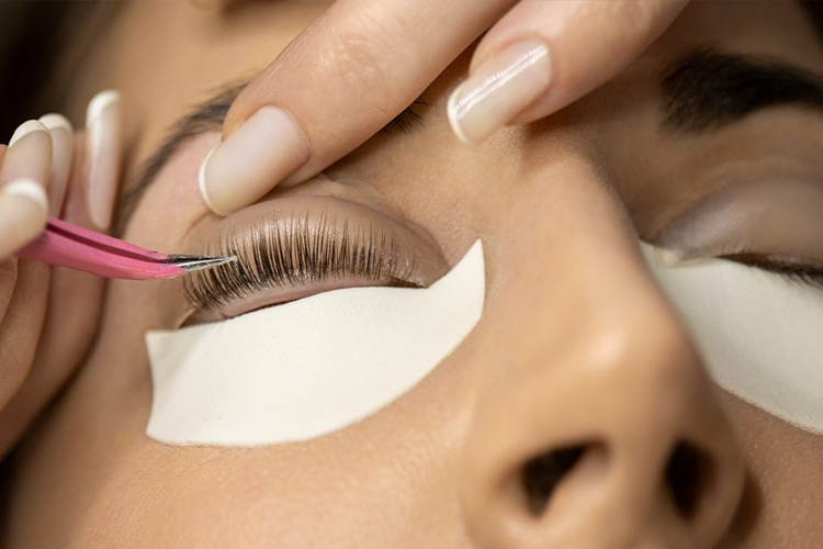 Transform Your Lashes: Explore Lash Tint Ringwood Options